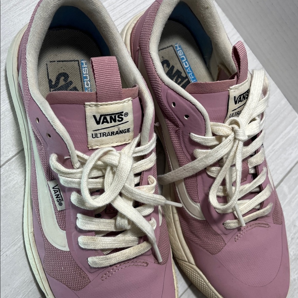 Vans UltraRANGE Women's Lavender and White Sneakers. - Picture 9 of 15